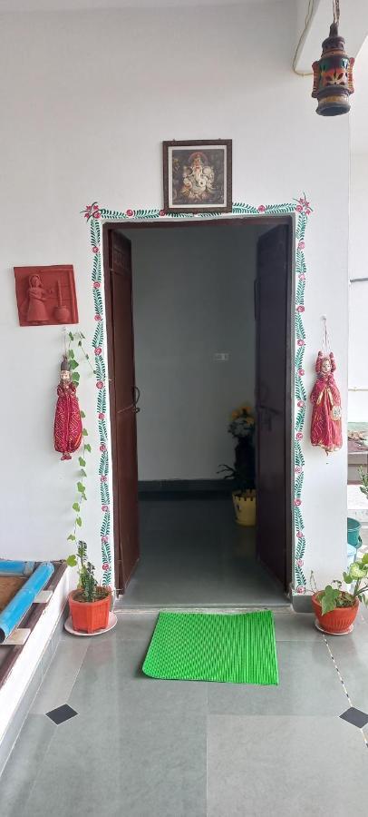 אודייפור Hill Paradise Home Stay מראה חיצוני תמונה