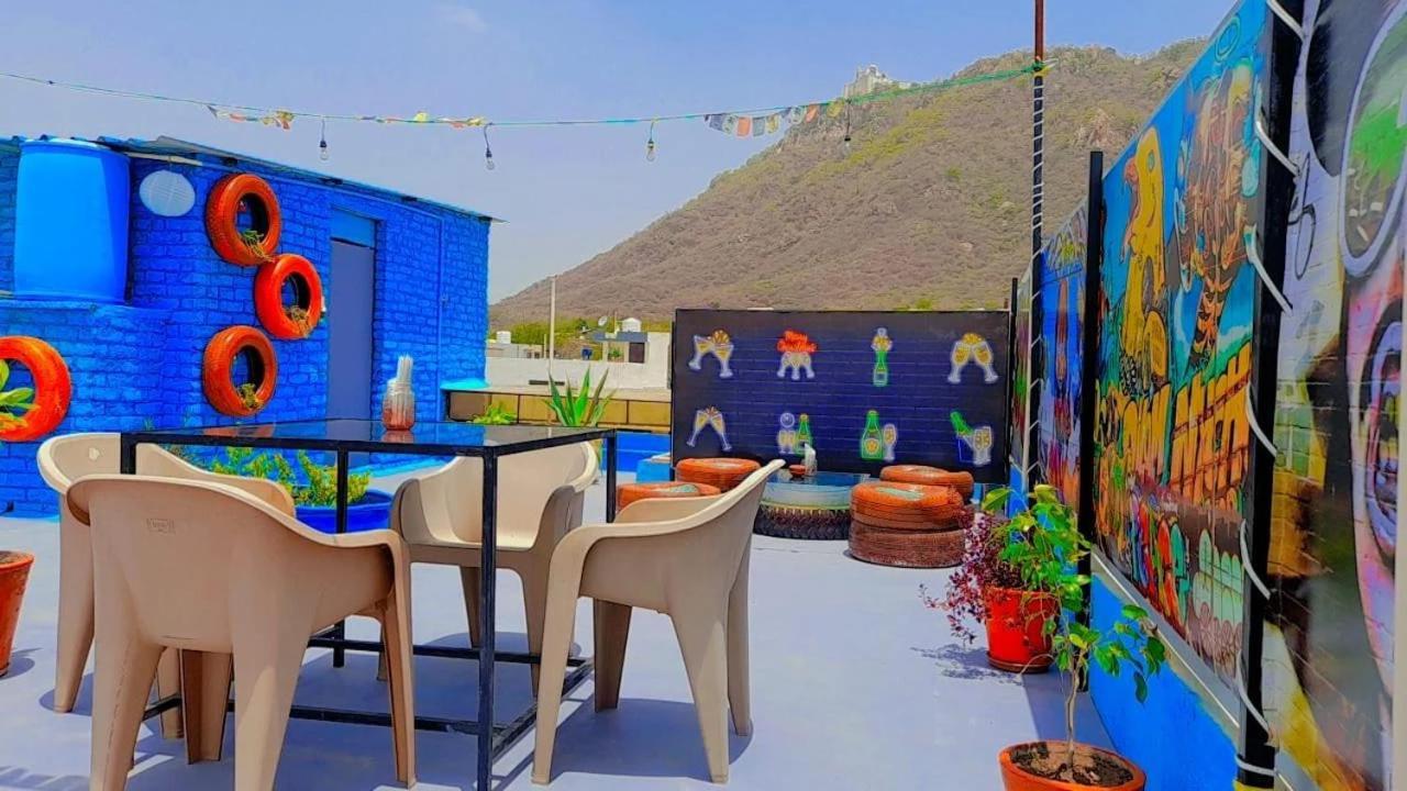 אודייפור Hill Paradise Home Stay מראה חיצוני תמונה
